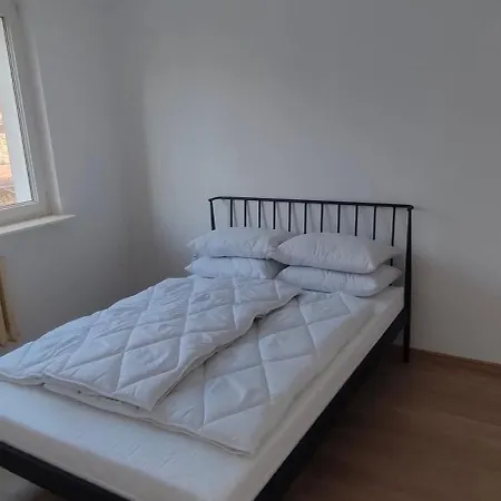 Апартаменти Rzeszow, Spiechowicza, 3-pokojowy Na Wylacznosc *