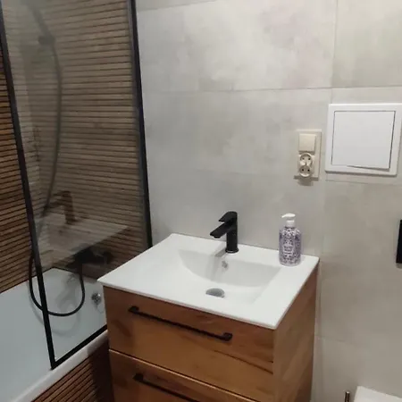 Apartment Rzeszow, Spiechowicza, 3-pokojowy Na Wylacznosc